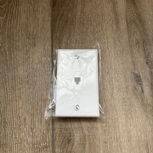 New 1-Port Telephone Jack Wall Plate